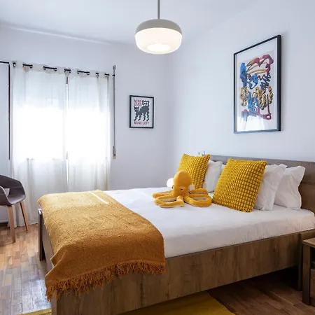 Elegant 3br In Downtown W Ac By Lovelystay Apartment Porto