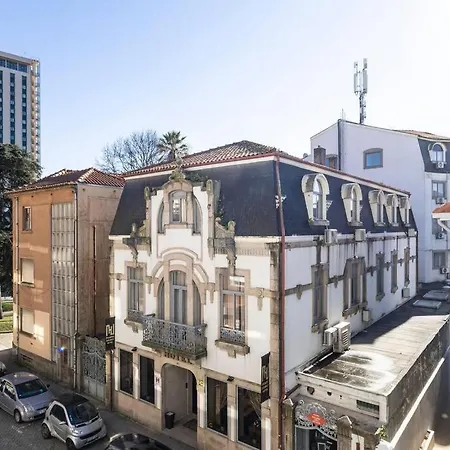 Modern 3br In Downtown W/ Ac