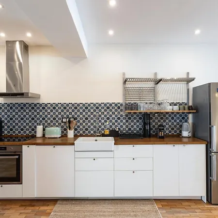 Daire Modern 3br In Downtown W/ Ac *