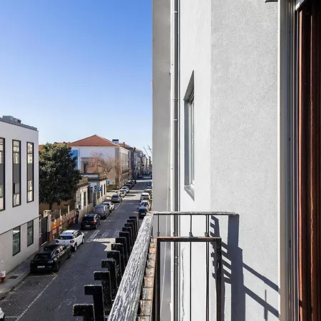 Daire Modern 3br In Downtown W/ Ac