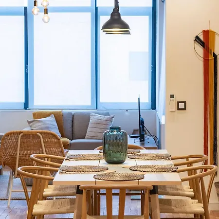 Modern 3br In Downtown W/ Ac