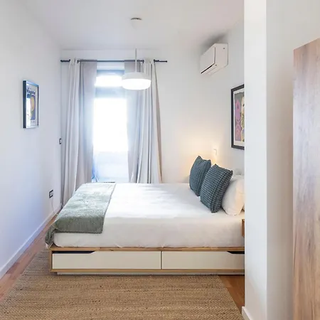 Modern 3br In Downtown W/ Ac Oporto