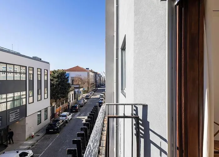 Modern 3br In Downtown W/ Ac פורטו