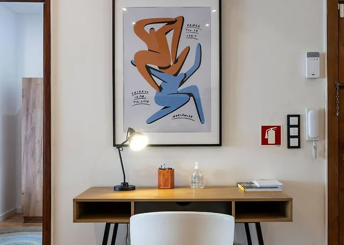 Διαμέρισμα Modern 3br In Downtown W/ Ac