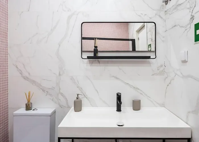 Διαμέρισμα Modern 3br In Downtown W/ Ac